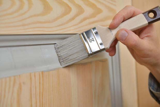 Falsi invecchiamenti: decapé o shabby chic Verniciare legno grezzo