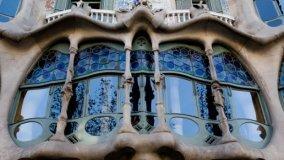 Soluzioni di design per schermature e confort acustico negli ambienti