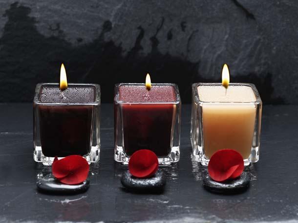 candele in vasi di vetro