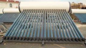 Dettagli progettazione pannelli solari circolazione naturale