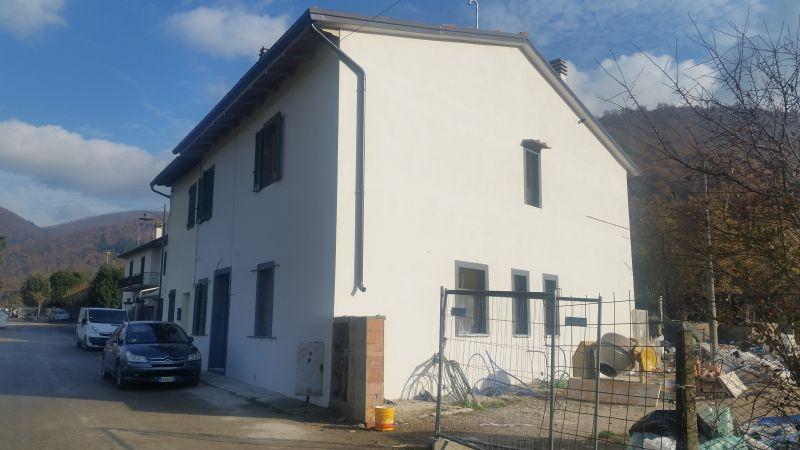 Ristrutturazione della facciata di un immobile Prato e provincia 1