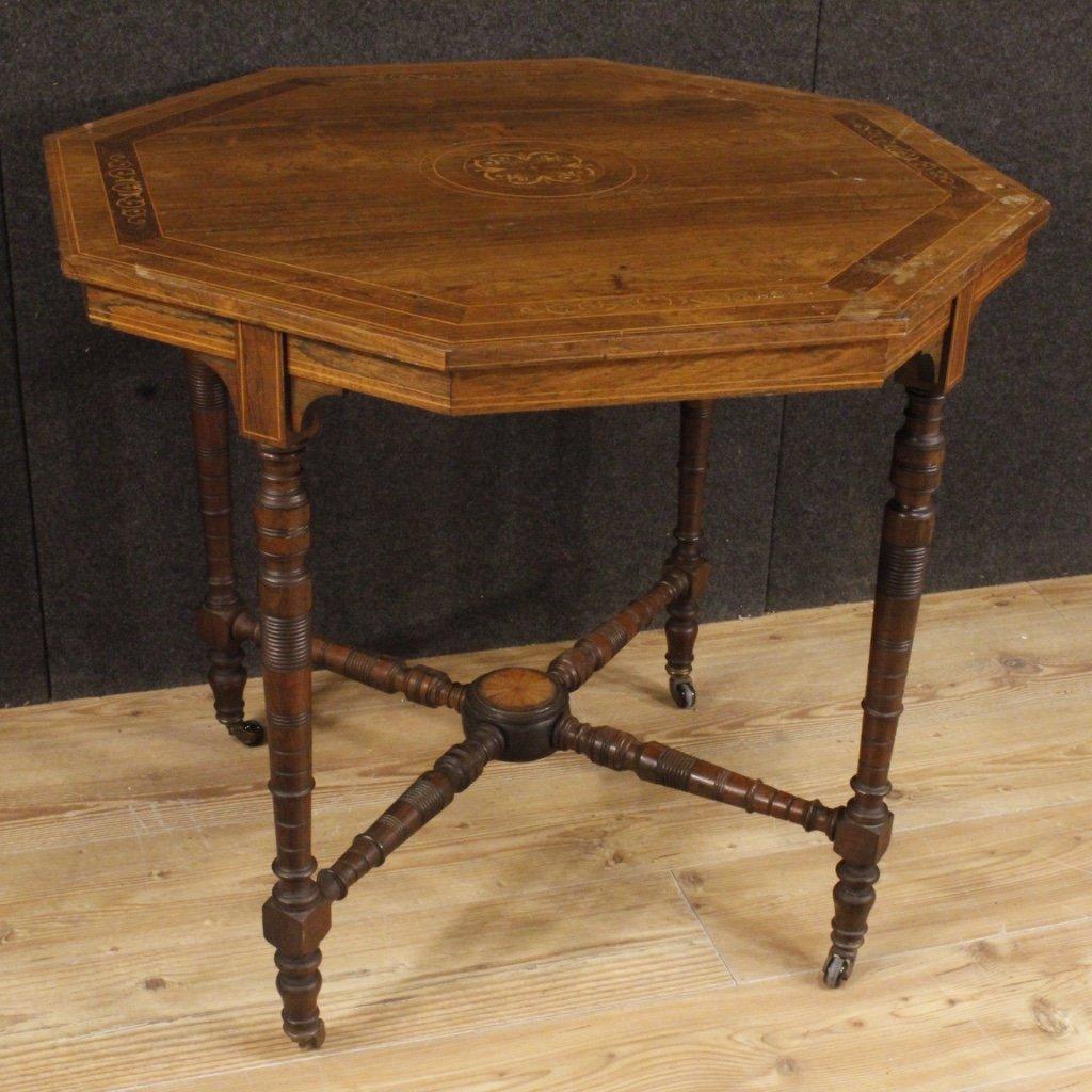 Tavolino inglese in legno intarsiato 1