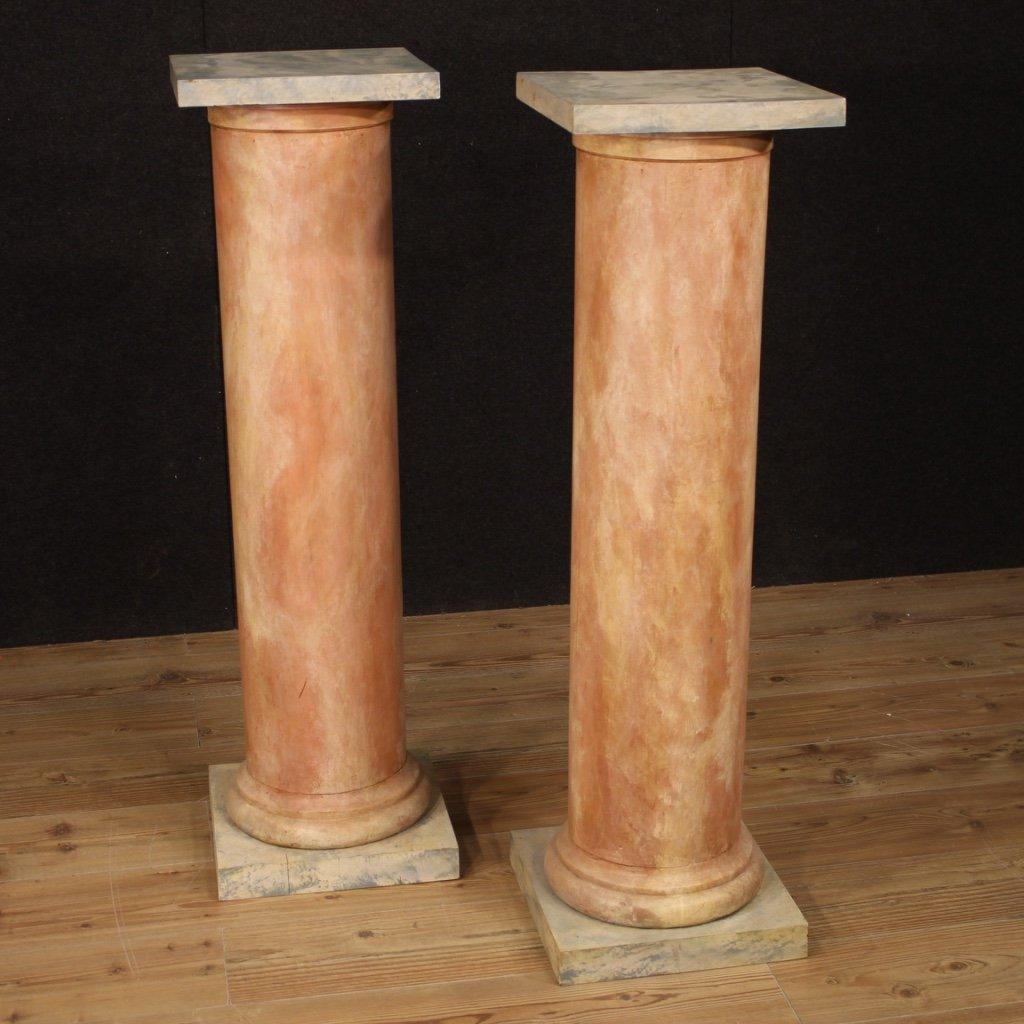 Coppia di colonne francesi in legno laccato 1